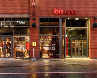 Ibis Manchester Centre 96 Portland Street
