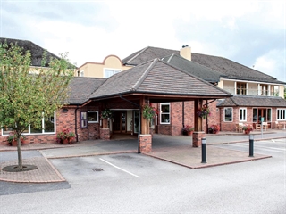 Cottons Hotel